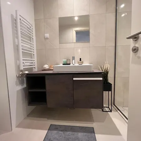 Zigzag Waterfront Aqua Daire Belgrad