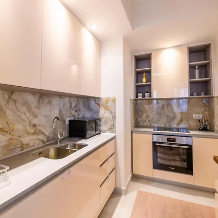 Zigzag Waterfront Aqua * Belgrad